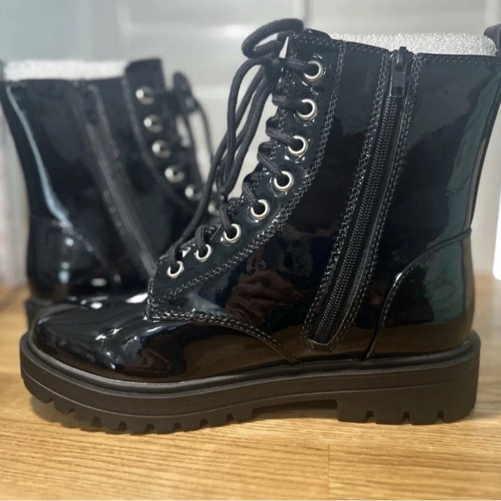 Soda - Epsom Women’s Faux Black Patent Leather Combat Boots Size 10